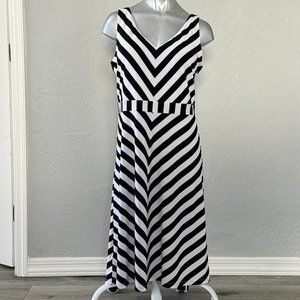 NWT Black & White Striped V-Neck Dress